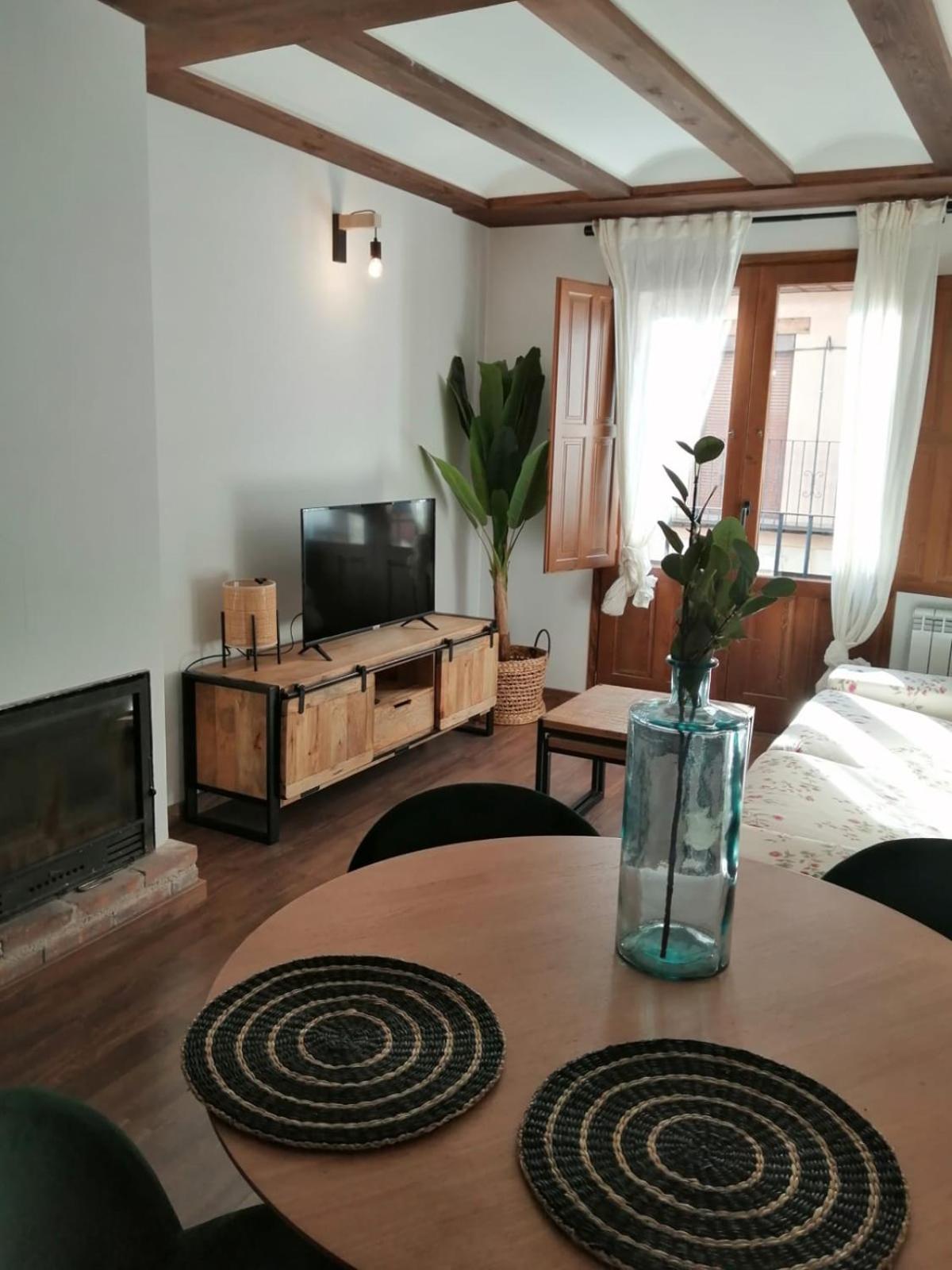 Apartamentos Casa Meme Mora de Rubielos Buitenkant foto